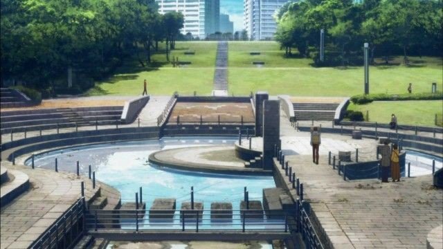 夜の公園での狂戦士との戦い